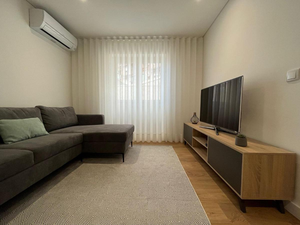Cunha'S Apartment - City Center Гимарайнш Экстерьер фото
